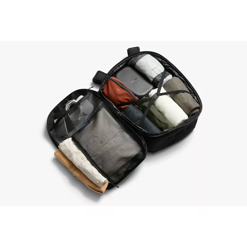 Bellroy Transit Travel Pack Pro 38L nešiojama kuprinė juoda