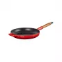 LE CREUSET ketaus keptuvė su medine rankena 28 cm raudona