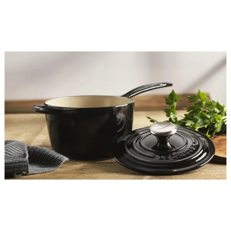 LE CREUSET ketaus puodas 16cm 1.5L juodas
