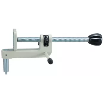 Makita 122930-6 horizontalus sraigtinis spaustukas skirtas kampiniams pjūklams