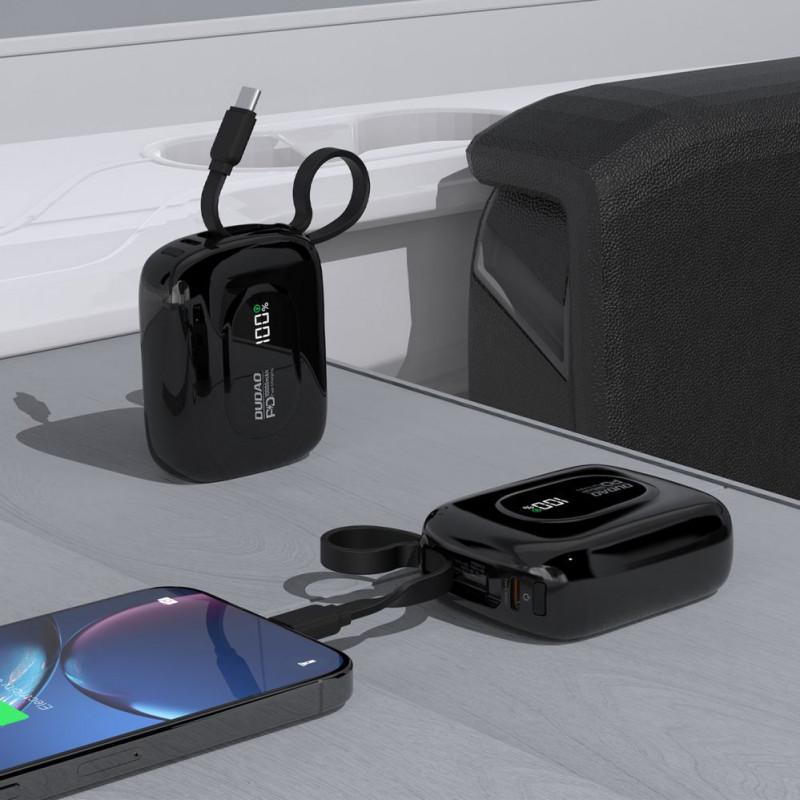 Dudao K32 nešiojamas įkroviklis 22.5W 10000 mAh su įmontuotais USB-C/Lightning kabeliais - juodas