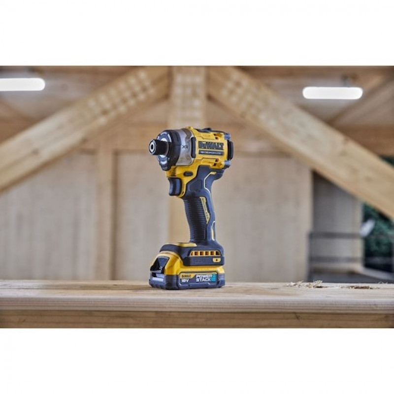 DeWALT DCF860E2T-QW smūginis suktuvas / veržliasukis 3800 RPM, juodas, geltonas