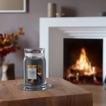 Yankee Candle Crackling Embers žvakė, didelė