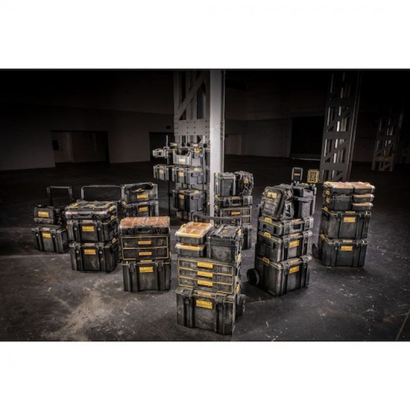 DeWALT DWST08061-1 ToughSystem 2.0 įrankių dėžė su apšvietimu, 14 L, juoda/geltona