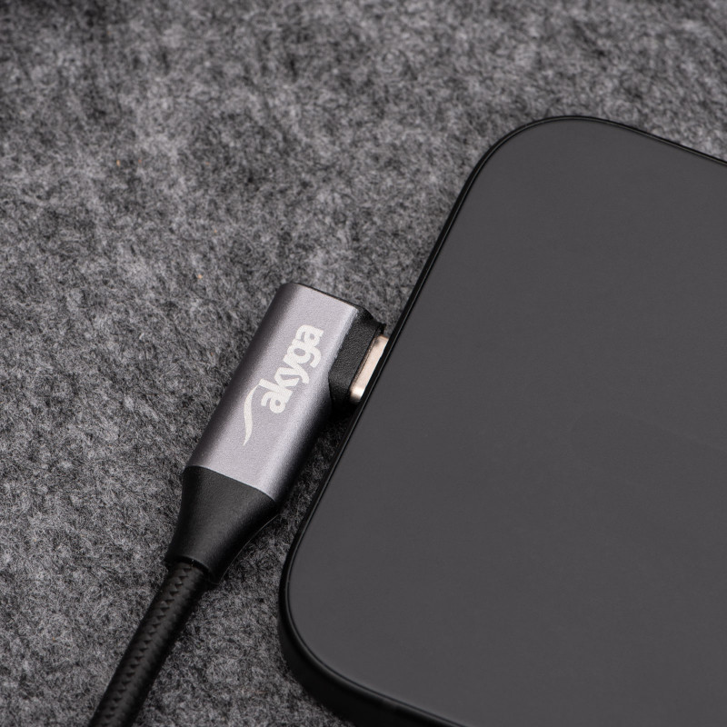 Akyga AK-USB-54 USB-C – USB-C pintas kabelis su kampiniu kištuku, USB 2.0, 60 W, 1 m, juodas