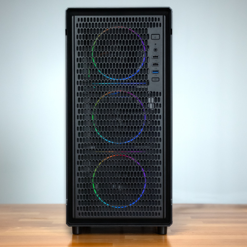 Kolink AM2 ARGB ATX Midi Tower korpusas, grūdintas stiklas, su 4x 120 mm ventiliatoriais, juodas
