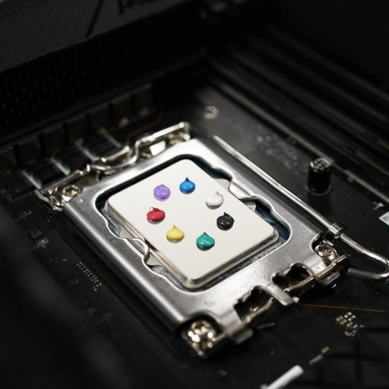 Cooler Master CryoFuze 5 šiluminė pasta, 3 g, raudona, MGY-ADSR-N03G-R1
