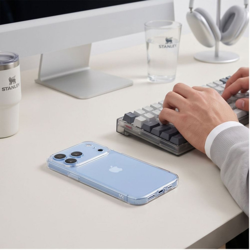 Tech-Protect FlexAir dėklas Apple iPhone 17 Pro Max / 18 Pro Max, permatomas