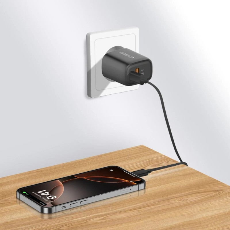 Juodas Tech-Protect NCA20 įkroviklis į rozetę su USB-A / USB-C jungtimis, PD 20W / QC3.0
