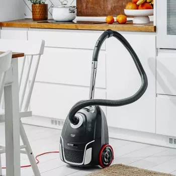Adler AD 7054 belaidis dulkių siurblys 2200 W su HEPA filtru, 1,5 L dulkėms, teleskopiniu metaliniu vamzdžiu, juodas/sidabrinis