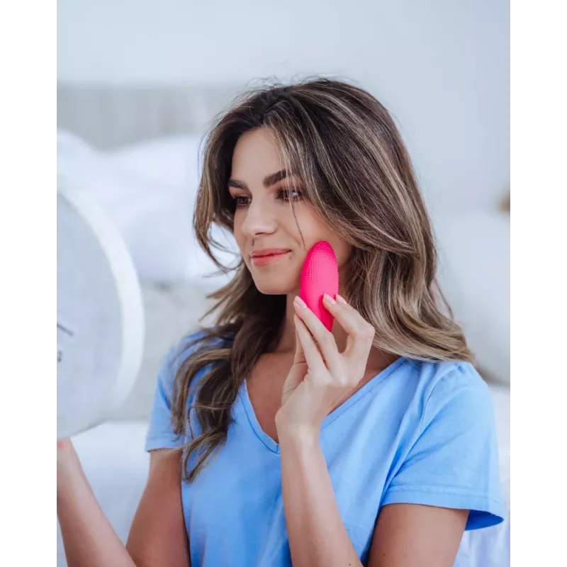 Beautifly B-Fresh Slim Sonic Face Brush su masažo režimu