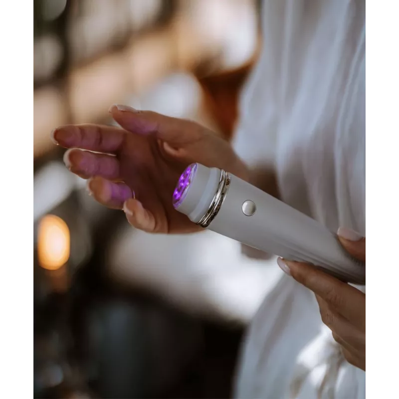 Beautifly Glossy Acne Young veido valymo šepetėlis su mėlyna LED šviesos terapija ir šildymo funkcija, rožinis auksas/rožinė