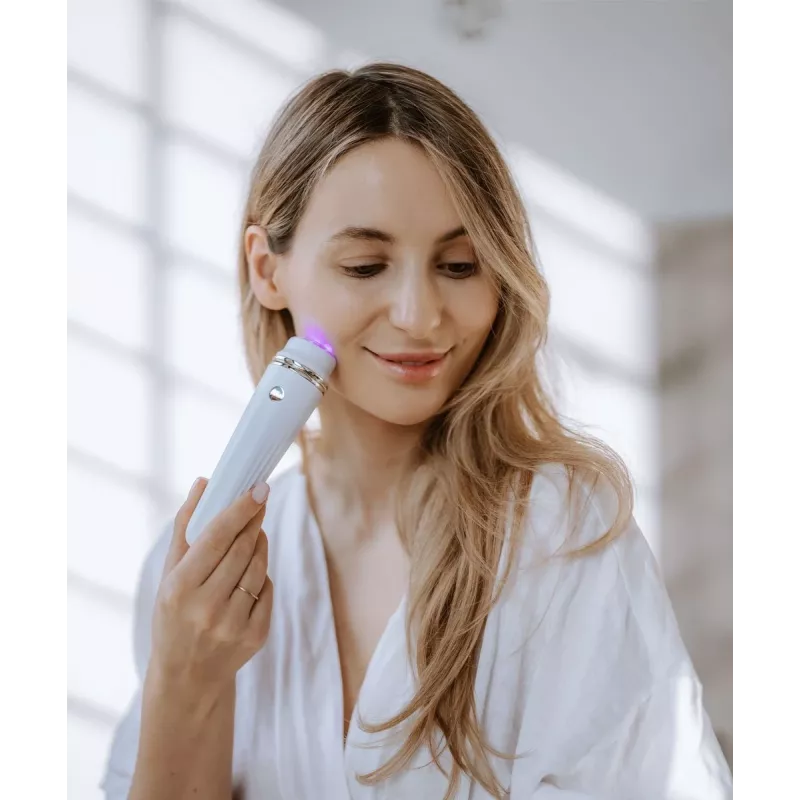 Beautifly Glossy Acne Young veido valymo šepetėlis su mėlyna LED šviesos terapija ir šildymo funkcija, rožinis auksas/rožinė