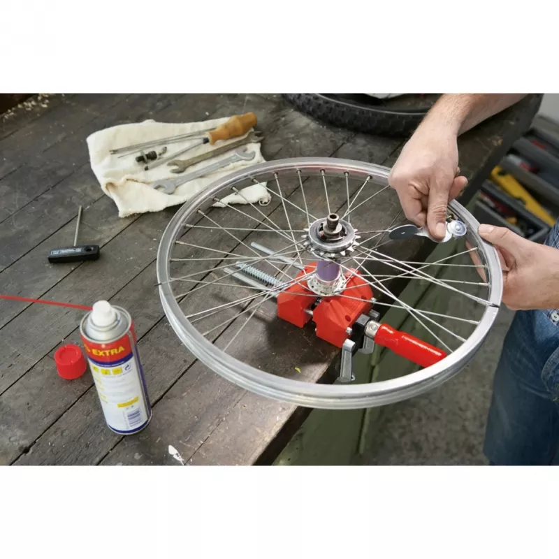 BESSEY S10-ST Mini Vice S 10 varžtas spaustuvas, raudonas, 100 mm suspaudimo plotis, 50 mm gerklės gylis, su 2 stalo spaustukais