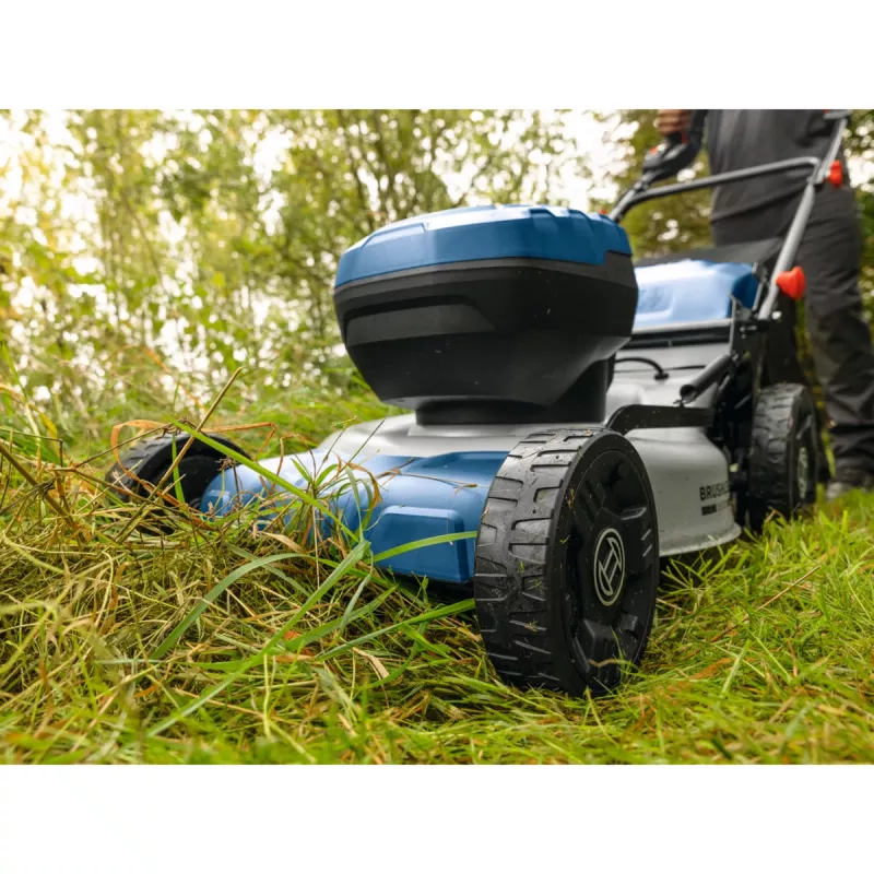 BOSCH POWERTOOLS belaidė vejapjovė GRA 18V2-46SP Professional, 36V (2x18V), mėlyna, 2x 5,5 Ah ličio jonų baterija, įkroviklis