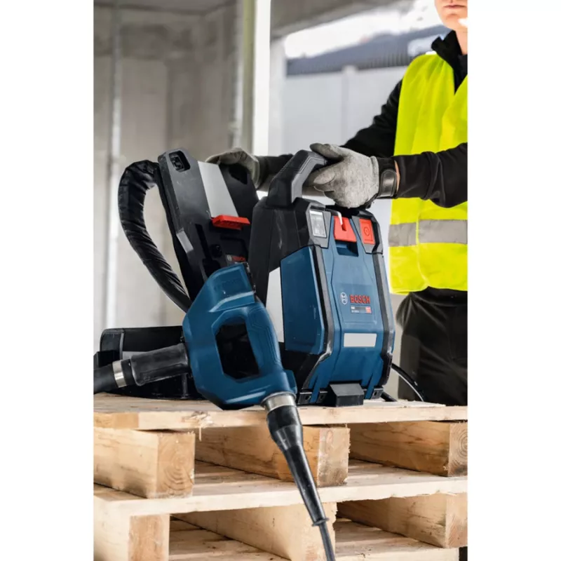 BOSCH POWERTOOLS GPU 18V-2 DI belaidė aukšto dažnio betono vibratoriaus sistema (dėžutėje)