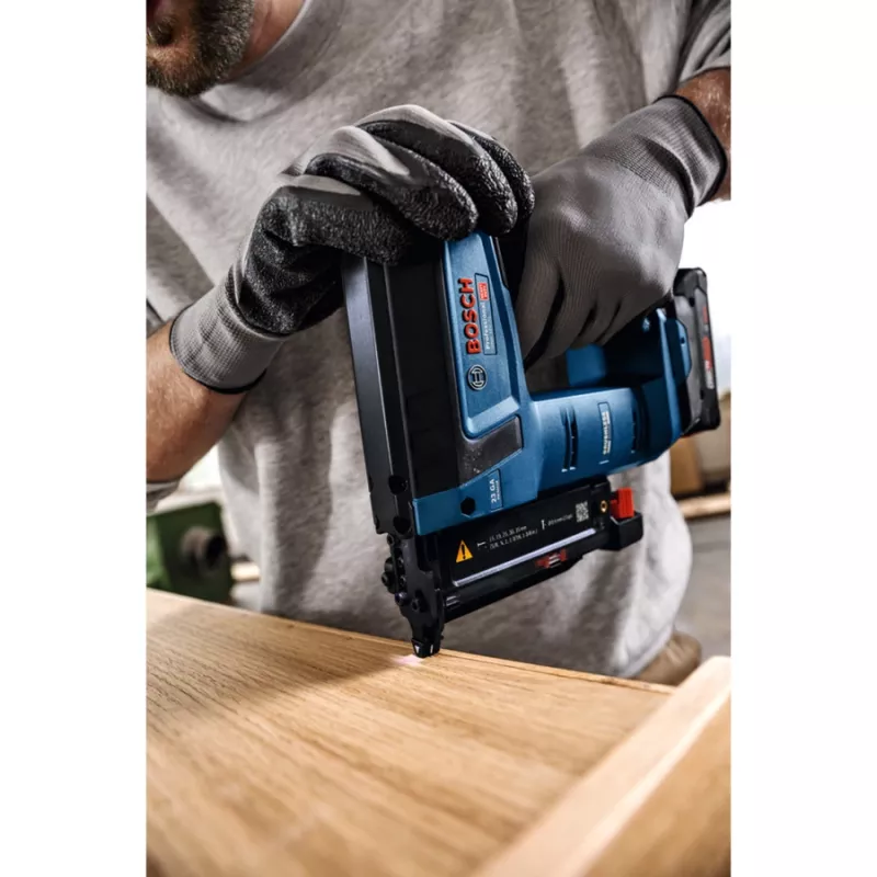 Bosch Professional GNH 18V-35 belaidis vinis kalstuvas 18V (be akumuliatoriaus, mėlynas/juodas)