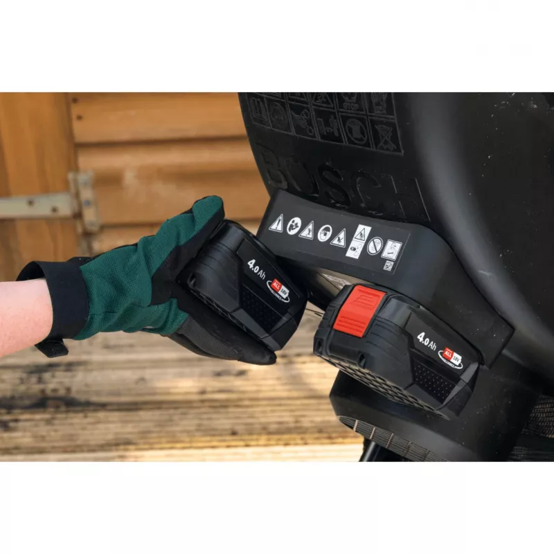 Bosch UniversalShredder Solo belaidis sodo smulkintuvas, 36V (2x18V), 40 mm šakų talpa, 50 L surinkimo dėžė, žalia/juoda, be akumuliatoriaus (06008E0001)