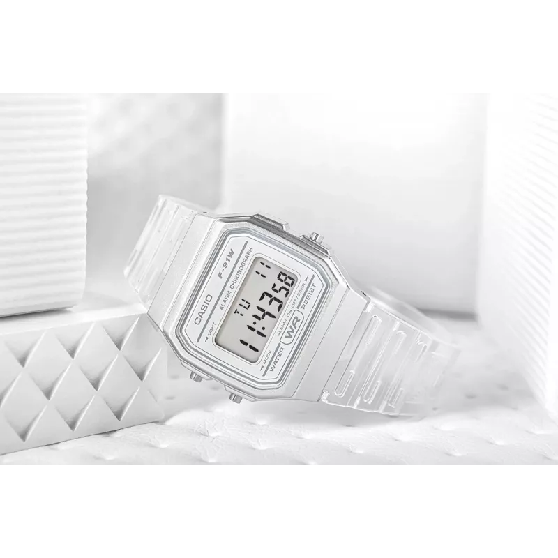 Casio F-91WS-7DF Skaitmeninis laikrodis – permatomas baltas korpusas, unisex, kvarcinis, LED apšvietimas, atsparus vandeniui 3 ATM
