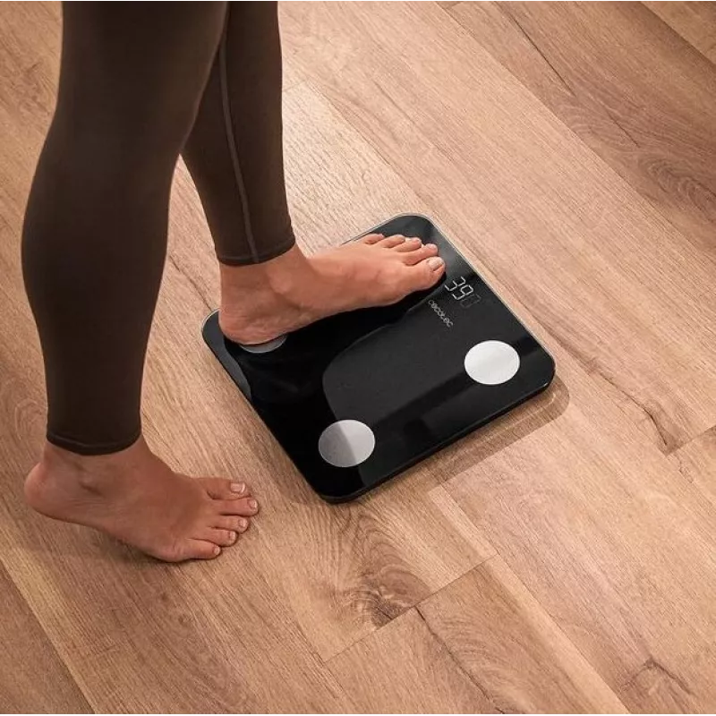 Cecotec Surface Precision Smart kūno analizės svarstyklės 180 kg juodos