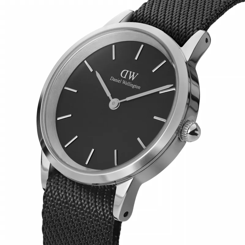 DANIEL WELLINGTON Classic Men's Watch 40mm Rose Gold Stainless Steel Black Leather DW00100678