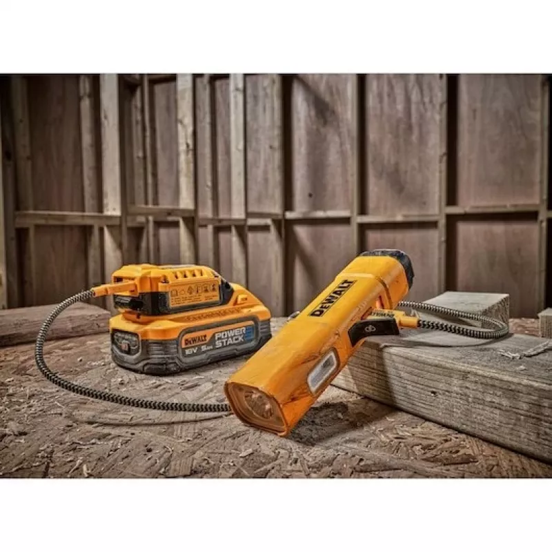 DEWALT BD-DCL183 LED žibintuvėlis 1300 liumenų, IPX4 apsauga nuo purslų, orlaivyje naudojamas aliuminis, juodas
