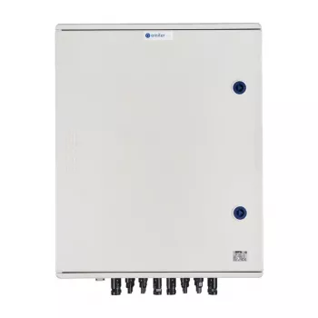 EMITER EM-1009_DCAC jungiamoji dėžė su DC/AC apsauga, hermetiška IP66, su Dehn 1000V 2 tipo viršįtampio ribotuvais, 6 PV eilutėmis, 6 MPPT // AC Dehn 2 tipo, 100A 3 fazės, FR 100A, fazės signalizacija + lizdas