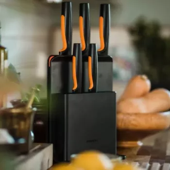 Fiskars Functional Form 6 dalių peilių blokas su 5 peiliais