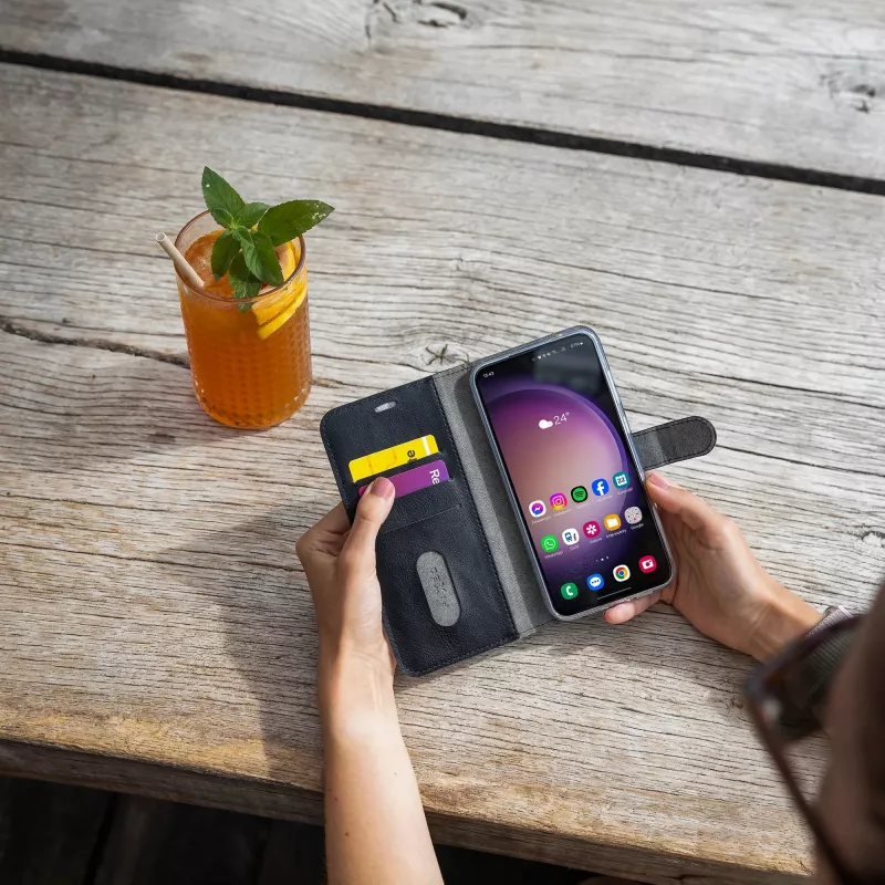 Fixed Opus Book Case Samsung Galaxy A37 5G, sintetinė oda, ruda