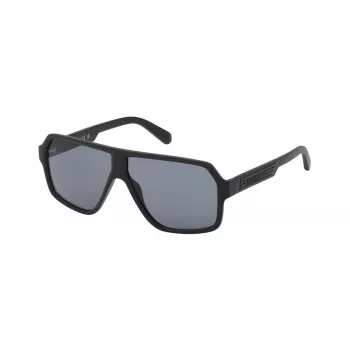 GUESS GF00047-6102A Vyriški stačiakampiai akiniai nuo saulės – blizgantis juodas rėmelis, dūminiai stiklai, 61 mm