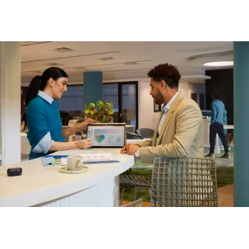 HP EliteBook X Flip G1i 14 colių 2-in-1 nešiojamasis kompiuteris, Intel Core Ultra 7 268V, 32GB LPDDR5, 1TB SSD, WUXGA IPS Sure View, Intel Arc, Win11 Pro, sidabrinis