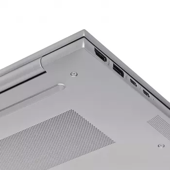 HP ZBook FireFly G11 14 inch WUXGA mobilioji darbo stotis, AMD Ryzen 9 Pro 8945HS, 32GB DDR5, 512GB SSD, Windows 11 Pro, Nouvelle Silver, apšviesta klaviatūra, pirštų atspaudų skaitytuvas, 2 metų garantija