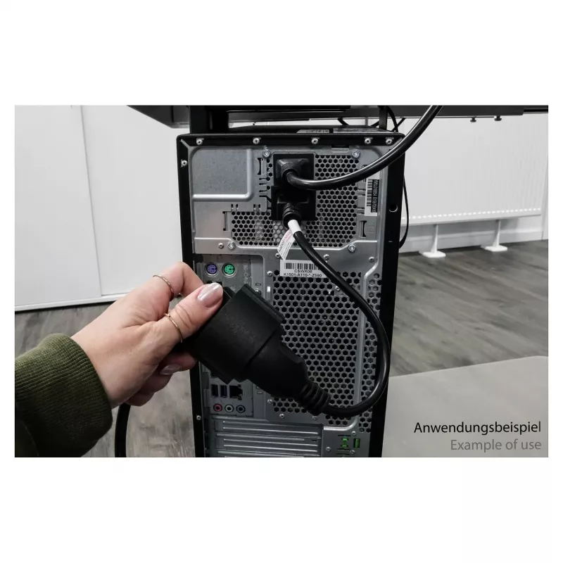 Kabelmeister C14 į Schuko lizdą adapterio laidas 0,15 m juodas