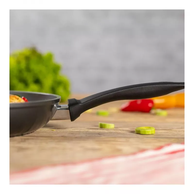 Kuhn Rikon EASY CERAMIC keptuvių rinkinys 24 + 28 cm, keraminė nelipni danga, tinka indukcijai, juodos spalvos