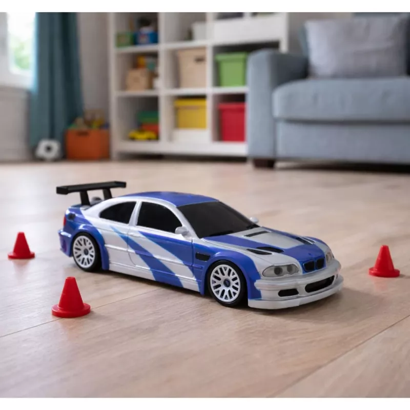 LEAN TOYS E46 nuotoliniu valdymu dreifuojantis sportinis automobilis RC kūgiai 15 km/h 1:43