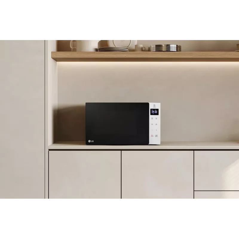 LG MS2032GASW Laisvai pastatoma solo mikrobangų krosnelė 20 l 700 W balta