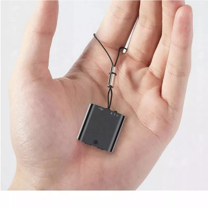 LUXURY-GOODS JNN Q63 32GB balso diktofonas su cinko lydinio korpusu, DSP triukšmo slopinimu, balso aktyvavimu, 30 val. baterija