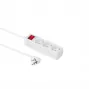 MICROCONNECT 3-ių lizdų Schuko kištukinis lizdas su 5 m laidu ir įjungimo/išjungimo jungikliu