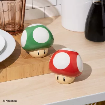 Paladone Super Mario Mushroom druskos ir pipirų indelių rinkinys (raudonas Super grybas ir žalias 1-Up grybas)