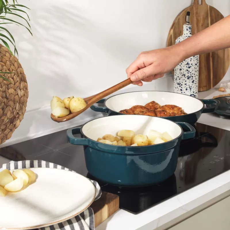 Salter BW13771GR Chester 3.4L Cast Iron Casserole Pot 24 cm, Green