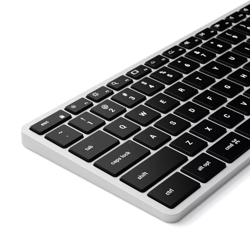 Satechi Slim X3 Bluetooth Keyboard with Numeric Keypad - sidabrinis