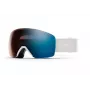 Smith Skyline slidinėjimo akiniai su ChromaPop fotochrominiu lęšiu, White Vapor rėmeliu ir Blue Sensor Mirror lęšiu
