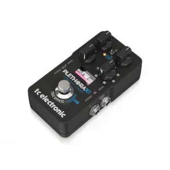 TC Electronic Plethora X1 Neo daugiaefektų pedalas