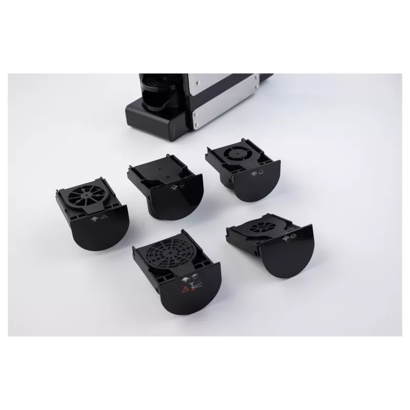 TORNADO TST-550-GS 7-in-1 kavos aparatas (15 bar, automatinis pieno plaktuvas, 1,2 l vandens talpa, juoda/sidabrinė)