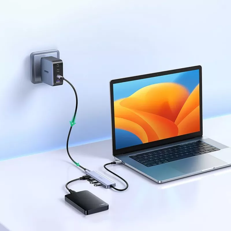 UGREEN USB 3.0 Hub 4-Port su 1m kabeliu - Juoda (CM219)