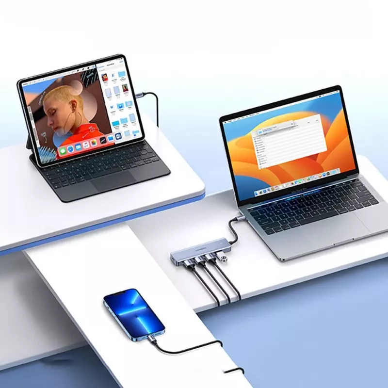 UGREEN USB 3.0 Hub 4-Port su 1m kabeliu - Juoda (CM219)