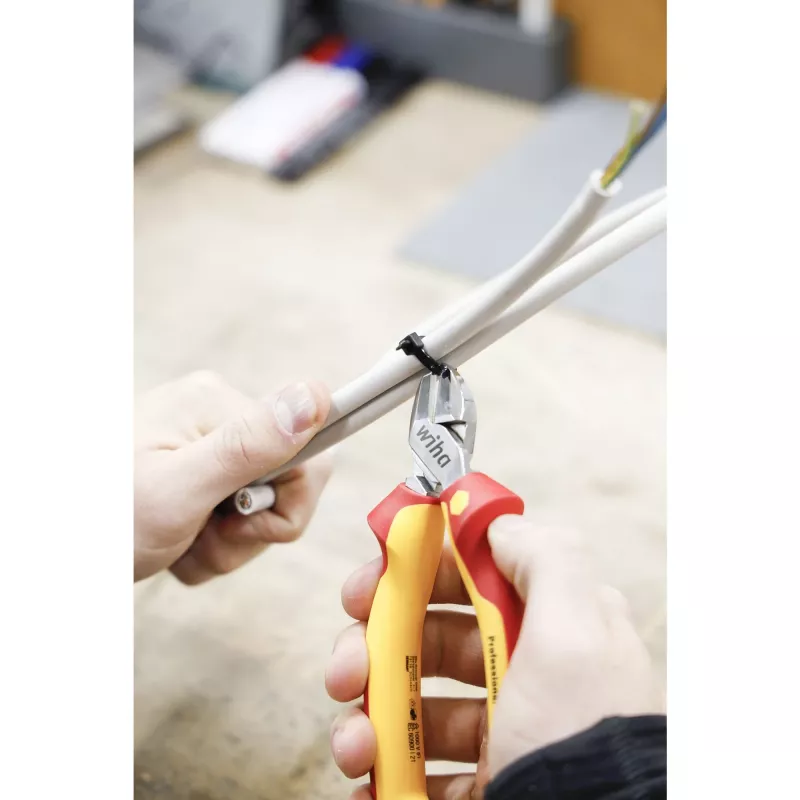 Wiha 43458 Professional electric įstrižinės replės 200 mm, VDE izoliuotos, raudonos/geltonos