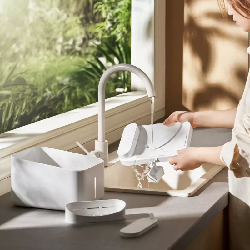 Xiaomi Smart Pet Fountain 2 - 2L automatinis vandens dozatorius katėms ir šunims su keturguba filtracija, programėlės valdymu, tyliu siurbliu, baltas