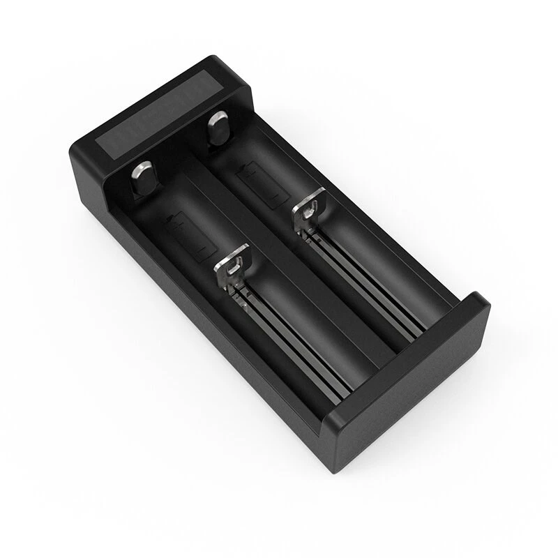 XTAR MC2+ 2 vietų Li-ion baterijų įkroviklis, skirtas 18650, 21700, 26650 ir kt. (USB maitinimas)