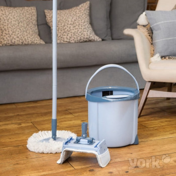 YORK Rotary MOP SPECIAL grindų valymo rinkinys su kojiniu pedalu, 12L kibiru, teleskopine rankena, 2 mikropluošto galvutėmis